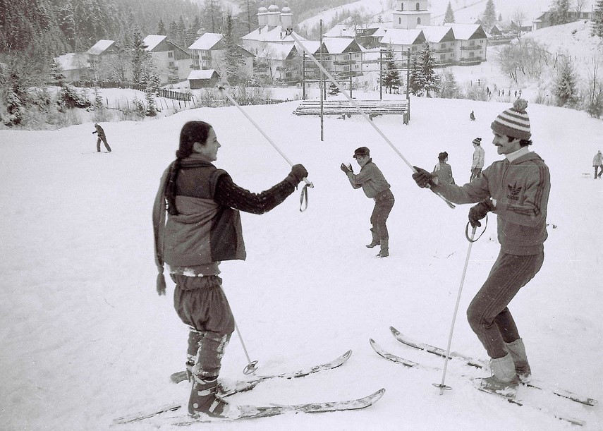 ani intregi le a fost profesor tatal antrenorului octavian tileaga lectii de matematica in cantonamente ani intregi le a fost profesor tatal antrenorului octavian tileaga lectii de matematica in cantonamente