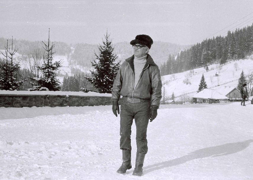 ani intregi le a fost profesor tatal antrenorului octavian tileaga lectii de matematica in cantonamente ani intregi le a fost profesor tatal antrenorului octavian tileaga lectii de matematica in cantonamente