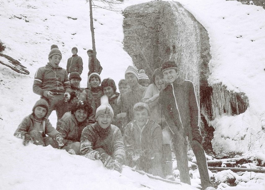 ani intregi le a fost profesor tatal antrenorului octavian tileaga lectii de matematica in cantonamente ani intregi le a fost profesor tatal antrenorului octavian tileaga lectii de matematica in cantonamente