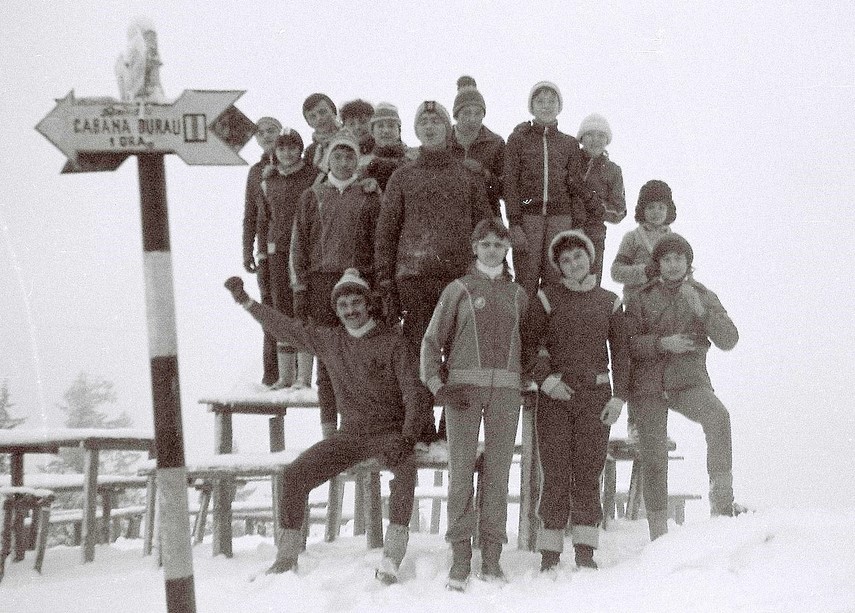 ani intregi le a fost profesor tatal antrenorului octavian tileaga lectii de matematica in cantonamente ani intregi le a fost profesor tatal antrenorului octavian tileaga lectii de matematica in cantonamente