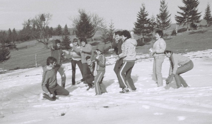 ani intregi le a fost profesor tatal antrenorului octavian tileaga lectii de matematica in cantonamente ani intregi le a fost profesor tatal antrenorului octavian tileaga lectii de matematica in cantonamente