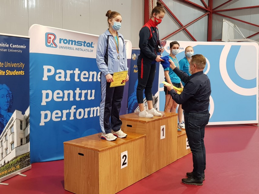 elena zaharia vicecampioana a romaniei la tineret o noua medalie obtinuta la buzau 735747 elena zaharia vicecampioana a romaniei la tineret o noua medalie obtinuta la buzau 735747