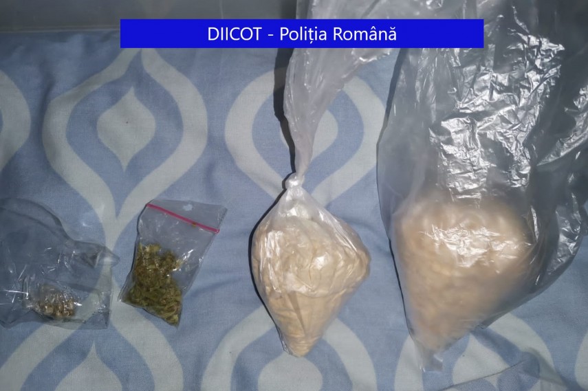 diicot 4 persoane retinute pentru trafic de droguri de mare risc 735812 diicot 4 persoane retinute pentru trafic de droguri de mare risc 735812
