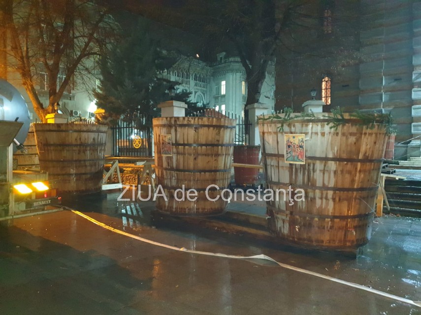 slujba la catedrala episcopala din constanta la sfintirea mare a apei budanele pentru sfintirea apei slujba la catedrala episcopala din constanta la sfintirea mare a apei budanele pentru sfintirea apei