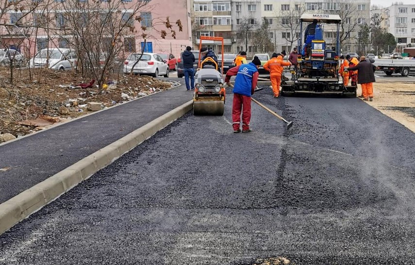 confort urban stadiul lucrarilor de amenajare a parcarii situate pe terenul delimitat de strazile tulcei confort urban stadiul lucrarilor de amenajare a parcarii situate pe terenul delimitat de strazile tulcei