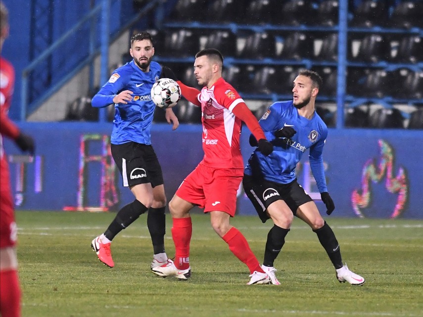 mircea rednic a obtinut prima victorie pe banca tehnica a fc viitorul 737354 mircea rednic a obtinut prima victorie pe banca tehnica a fc viitorul 737354