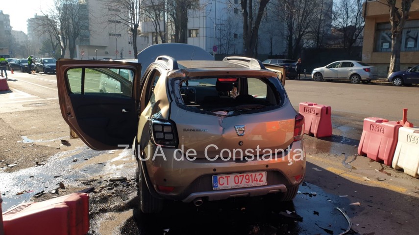 update oficial de la ipj doua masini s au ciocnit violent pe bulevardul mamaia 737629 update oficial de la ipj doua masini s au ciocnit violent pe bulevardul mamaia 737629
