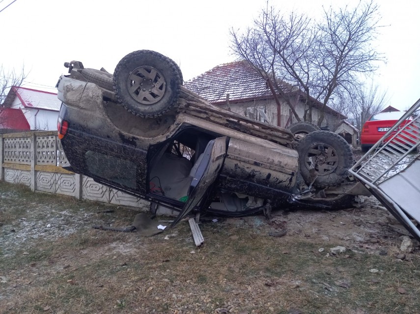 accident judetul vaslui cum rar vezi pe soselele din romania 738014 accident judetul vaslui cum rar vezi pe soselele din romania 738014