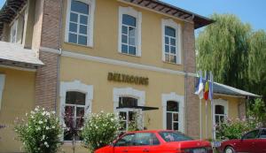 Bunurile Deltacons S.A scoase la licitație