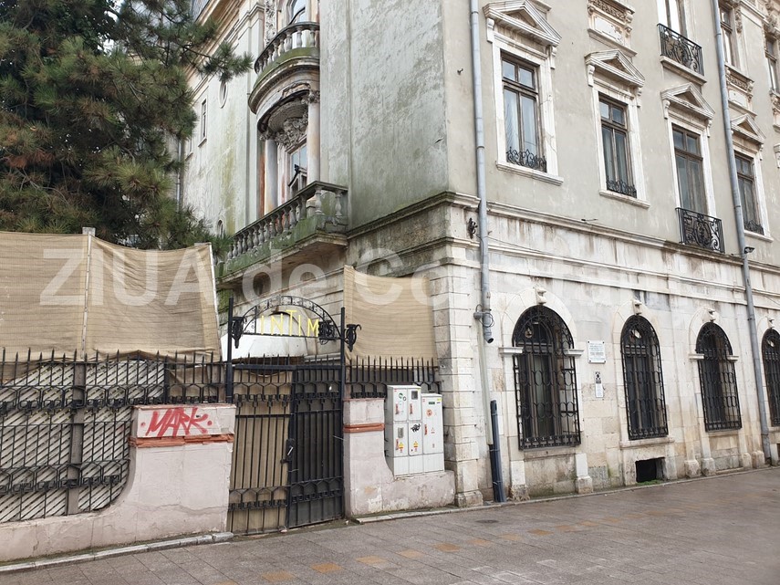 familia dusu continua demersurile pentru reabilitarea hotelului intim din constanta 738979 familia dusu continua demersurile pentru reabilitarea hotelului intim din constanta 738979