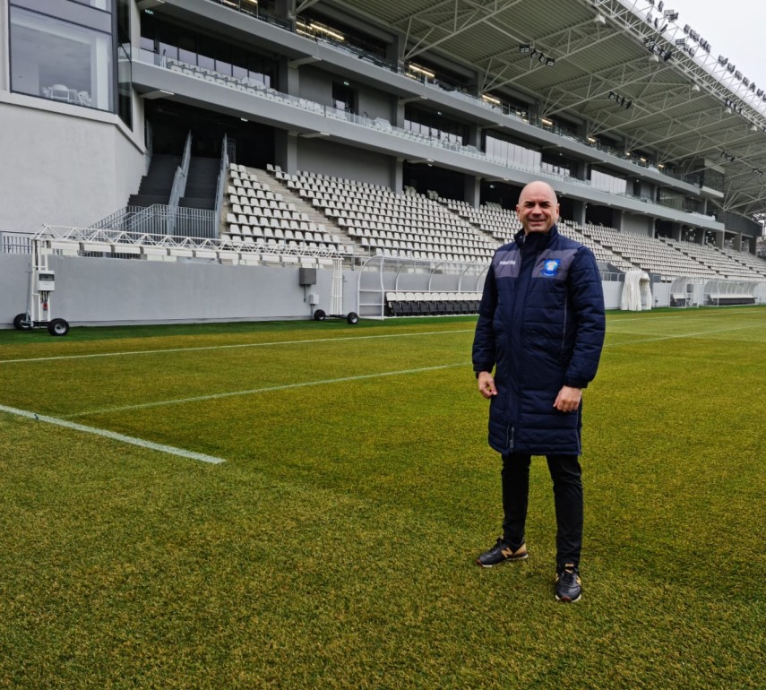 bucuresti lant uman protest la stadionul national de rugby arcul de triumf au participat si constanteni bucuresti lant uman protest la stadionul national de rugby arcul de triumf au participat si constanteni