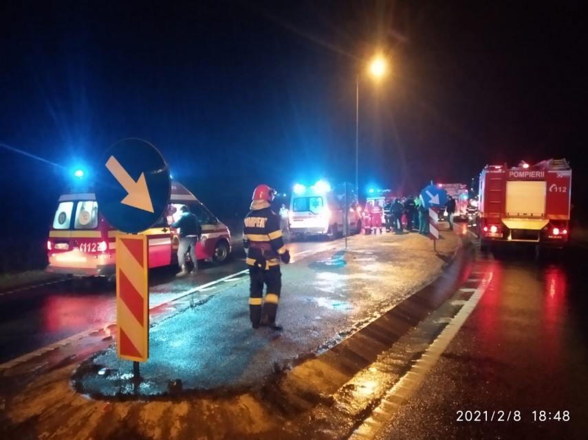 accident rutier grav in judetul bihor o persoana a decedat si alte doua sunt ranite 739514 accident rutier grav in judetul bihor o persoana a decedat si alte doua sunt ranite 739514