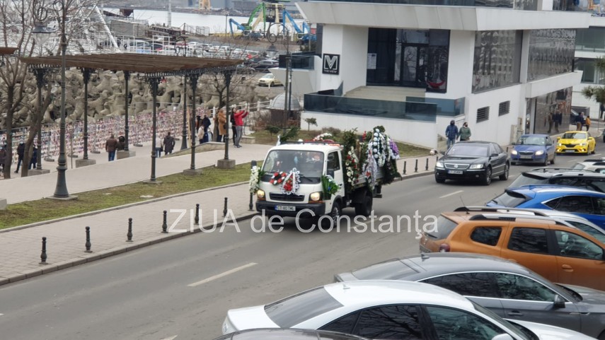 adrian uzum condus astazi pe ultimul drum slujba de inmormantare va avea loc la catedrala sf petru si adrian uzum condus astazi pe ultimul drum slujba de inmormantare va avea loc la catedrala sf petru si