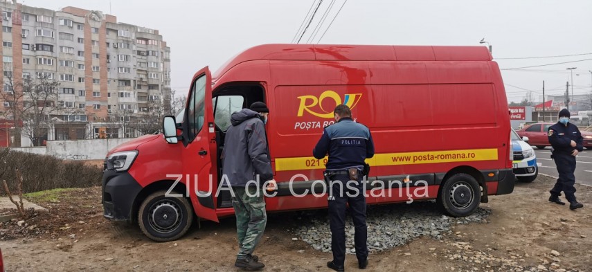 masina a postei romane jefuita de hoti in zona garii din constanta ce au furat video 740717 masina a postei romane jefuita de hoti in zona garii din constanta ce au furat video 740717