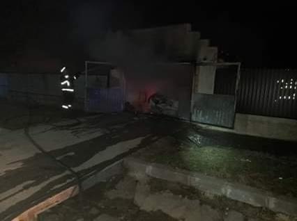 incendiu in comuna greci din judetul tulcea un autoturism a ars in totalitate 740713 incendiu in comuna greci din judetul tulcea un autoturism a ars in totalitate 740713