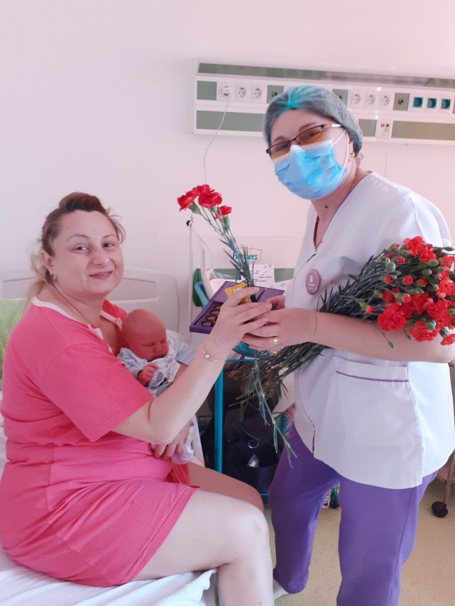 meniu special de 8 martie oferit pacientilor unitatilor sanitare din constanta de arimex comexim 2000 meniu special de 8 martie oferit pacientilor unitatilor sanitare din constanta de arimex comexim 2000