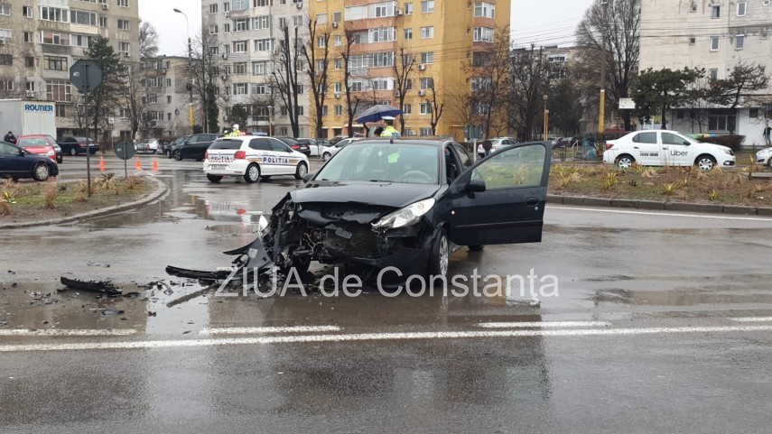 constanta accident rutier cu victime in zona podului de la doraly 742359 constanta accident rutier cu victime in zona podului de la doraly 742359