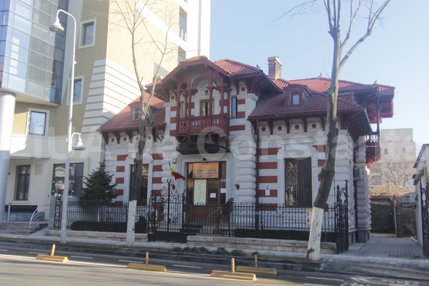 casa banescu trosneste din toate incheieturile primaria tace administratia judeteana cauta solutii sa casa banescu trosneste din toate incheieturile primaria tace administratia judeteana cauta solutii sa