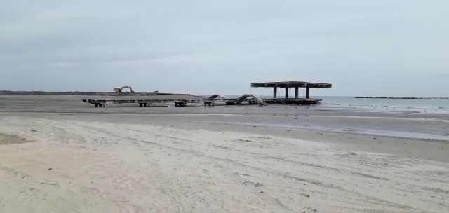 imagini triste ce vor intra in istorie cum arata pasarela din mamaia simbol al litoralului interbelic imagini triste ce vor intra in istorie cum arata pasarela din mamaia simbol al litoralului interbelic