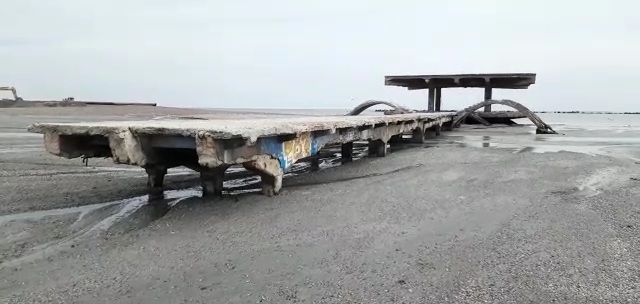 imagini triste ce vor intra in istorie cum arata pasarela din mamaia simbol al litoralului interbelic imagini triste ce vor intra in istorie cum arata pasarela din mamaia simbol al litoralului interbelic