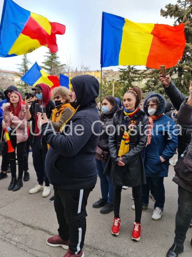 continua protestul la constanta impotriva noilor restrictii stabilite de guvern 743430 continua protestul la constanta impotriva noilor restrictii stabilite de guvern 743430