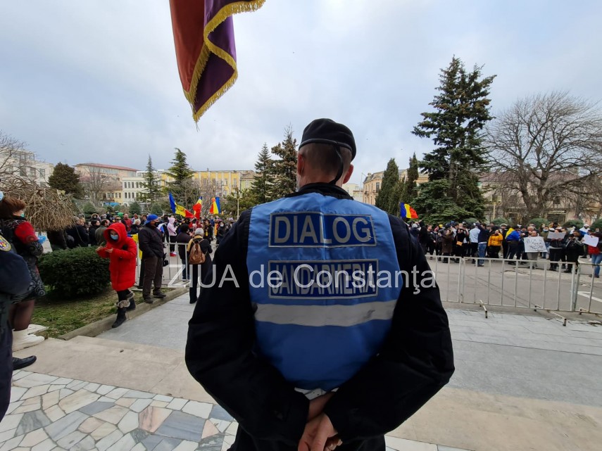 continua protestul la constanta impotriva noilor restrictii stabilite de guvern 743430 continua protestul la constanta impotriva noilor restrictii stabilite de guvern 743430