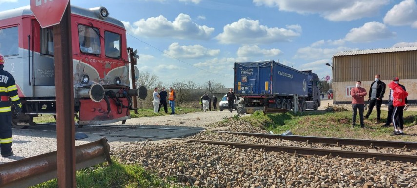 accident feroviar in judetul timis cele cinci persoane implicate nu au avut nevoie de ingrijiri medicale accident feroviar in judetul timis cele cinci persoane implicate nu au avut nevoie de ingrijiri medicale