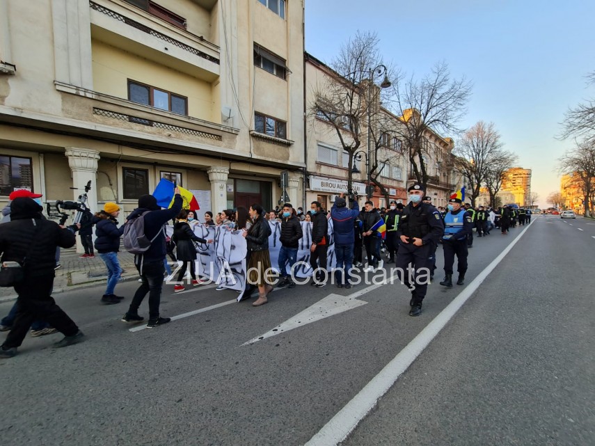a treia zi de proteste anti interdictii covid la constanta 743529 a treia zi de proteste anti interdictii covid la constanta 743529