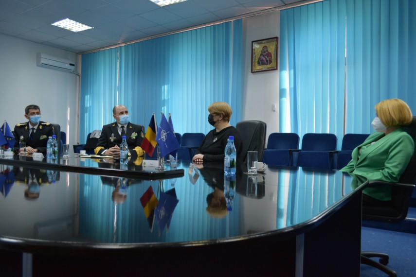 fortele navale romane medalie acordata cu prilejul zilei nato in romania 743786 fortele navale romane medalie acordata cu prilejul zilei nato in romania 743786