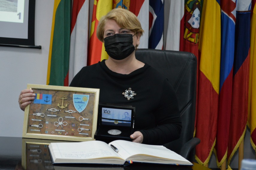 fortele navale romane medalie acordata cu prilejul zilei nato in romania 743786 fortele navale romane medalie acordata cu prilejul zilei nato in romania 743786