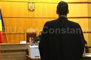 Un polițist din IPJ Constanța este acuzat de luare de mită. Începe procesul