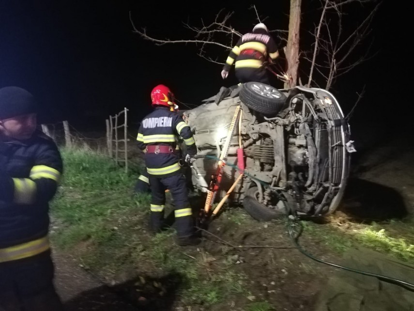 accident rutier grav pe dj 245 in judetul vaslui trei victime cu varste cuprinse intre 14 si 20 de ani accident rutier grav pe dj 245 in judetul vaslui trei victime cu varste cuprinse intre 14 si 20 de ani