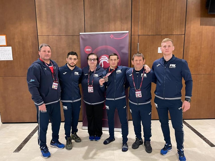 luptator la cs farul constanta razvan arnaut pe podium la campionatul european 745587 luptator la cs farul constanta razvan arnaut pe podium la campionatul european 745587