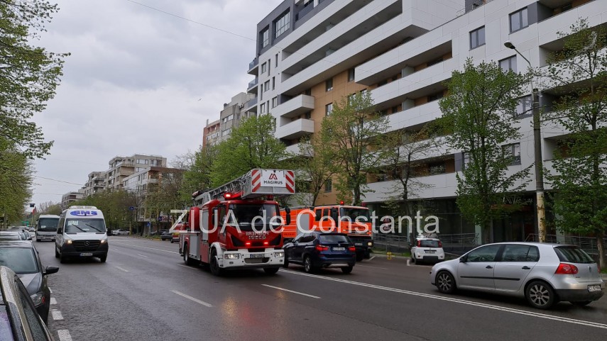 constanta incendiu in blocul verona de pe bulevardul a lapusneanu 745679 constanta incendiu in blocul verona de pe bulevardul a lapusneanu 745679