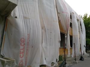 Constănțeanul supărat. CJC schimbă destinația clădirii fostei biblioteci din Coiciu. Locuitorii din zonă reclamă focarul de infecție care a cuprins cartierul