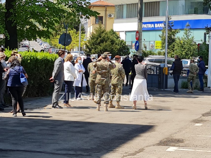 live klaus iohannis vizita la centrul de vaccinare de la spitalul militar constanta 746277 live klaus iohannis vizita la centrul de vaccinare de la spitalul militar constanta 746277