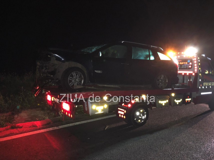 accident rutier la iesire din harsova o masina a intrat in sant 746586 accident rutier la iesire din harsova o masina a intrat in sant 746586