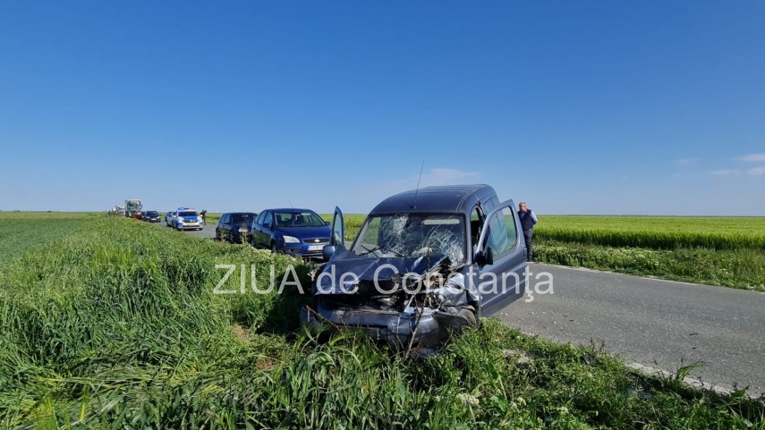 update accident rutier cu cinci victime la iesire din topraisar o persoana decedata galerie foto video update accident rutier cu cinci victime la iesire din topraisar o persoana decedata galerie foto video