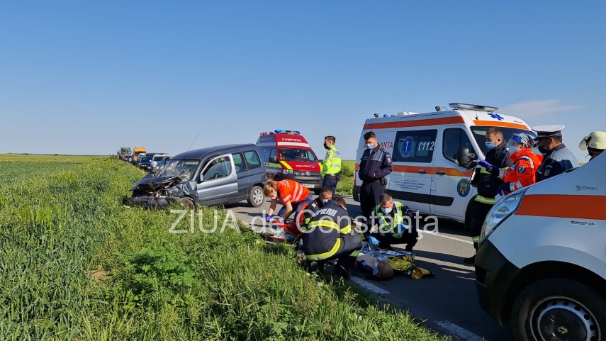 update accident rutier cu cinci victime la iesire din topraisar o persoana decedata galerie foto video update accident rutier cu cinci victime la iesire din topraisar o persoana decedata galerie foto video