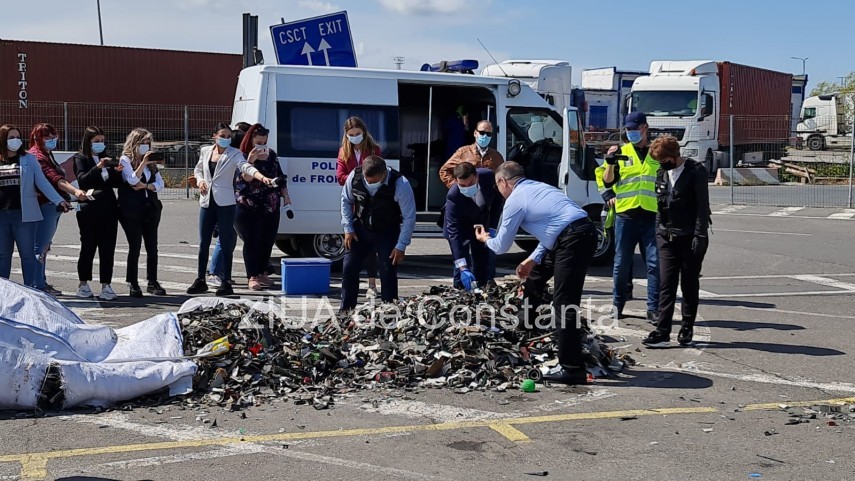 live romania o groapa de gunoi se deschid ultimele containere in portul constanta sud agigea 746841 live romania o groapa de gunoi se deschid ultimele containere in portul constanta sud agigea 746841