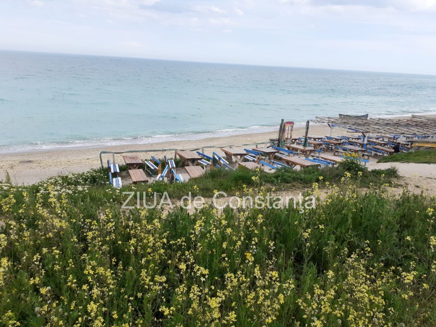 fotoreportaj viata boema la rulota in vama veche libertate si aventura pe malul marii 746971 fotoreportaj viata boema la rulota in vama veche libertate si aventura pe malul marii 746971