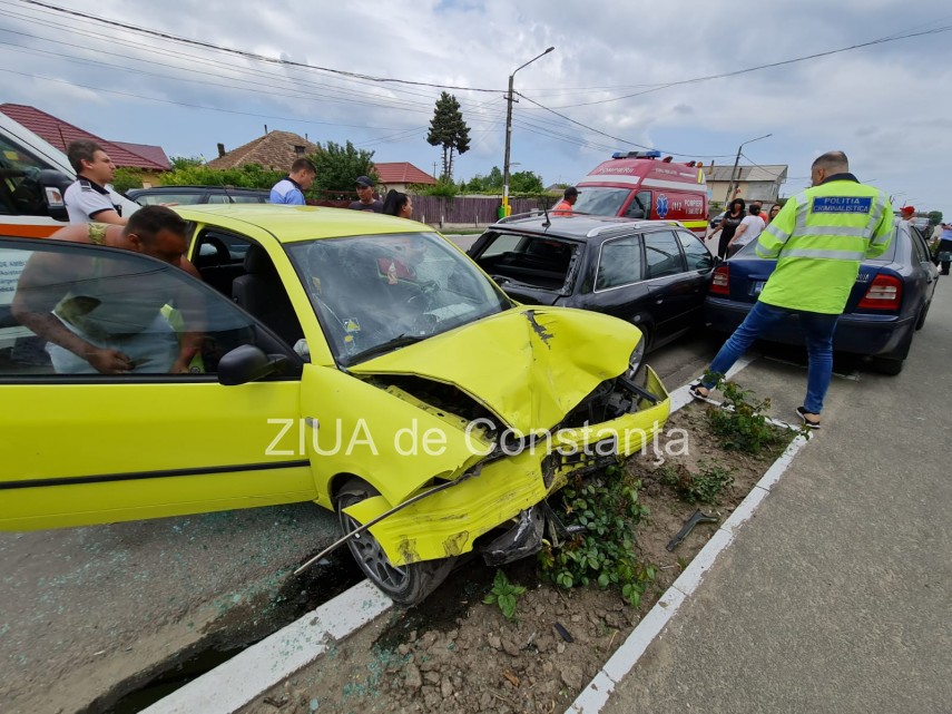 judetul constanta accident rutier la iesire din valu lui traian 746984 judetul constanta accident rutier la iesire din valu lui traian 746984