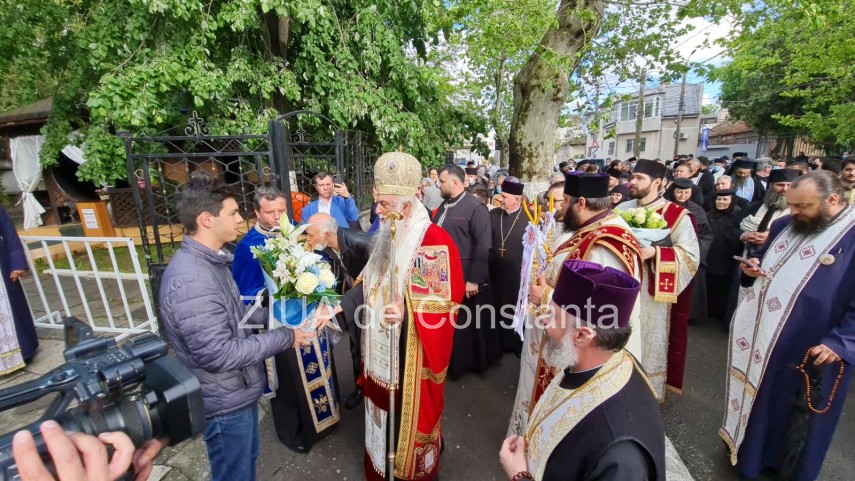 constanta ips varsanufie conduce procesiunea cu ocazia sarbatorii sfintilor constantin si elena galerie constanta ips varsanufie conduce procesiunea cu ocazia sarbatorii sfintilor constantin si elena galerie