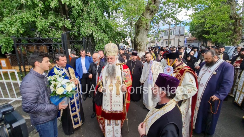 constanta ips varsanufie conduce procesiunea cu ocazia sarbatorii sfintilor constantin si elena galerie constanta ips varsanufie conduce procesiunea cu ocazia sarbatorii sfintilor constantin si elena galerie