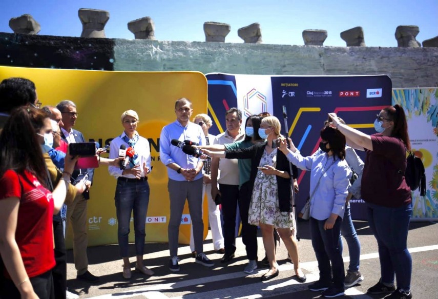 ministrul muncii raluca turcan a participat la deschiderea centrului de vaccinare mobil din constanta ministrul muncii raluca turcan a participat la deschiderea centrului de vaccinare mobil din constanta
