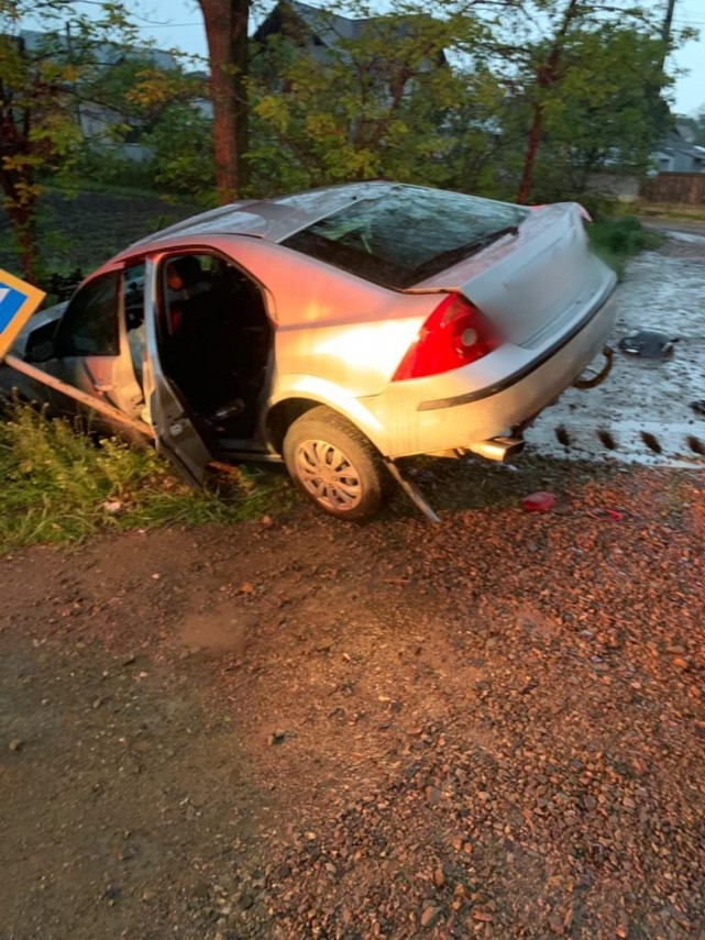 accident rutier grav in judetul suceava sase victime una din masinile imlicate este din judetul constanta accident rutier grav in judetul suceava sase victime una din masinile imlicate este din judetul constanta