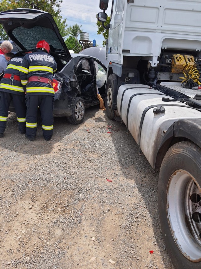 accident rutier cu victime in cumpana judetul constanta este implicat un tir 748056 accident rutier cu victime in cumpana judetul constanta este implicat un tir 748056