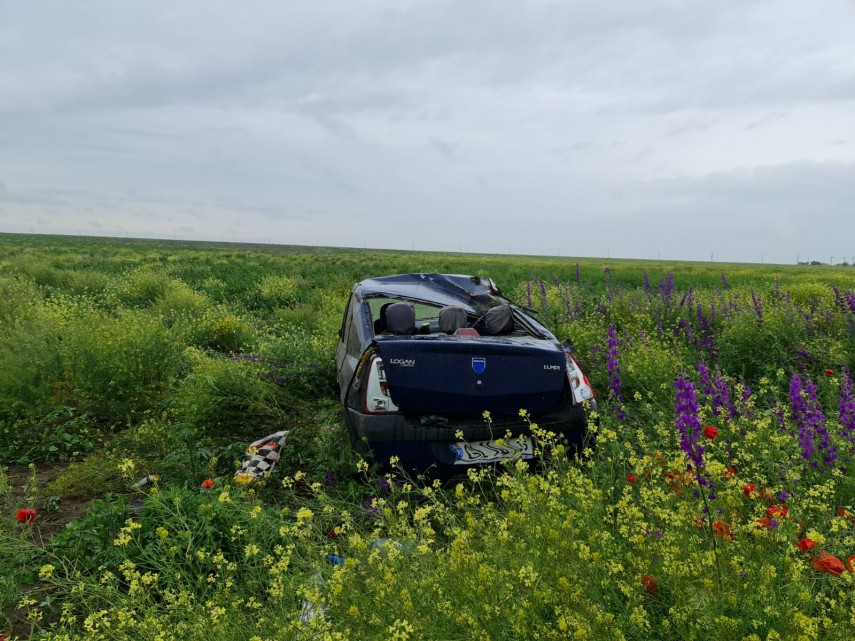 update accident pe dn 22 autoturism din galati rasturnat in zona localitatii lumina galerie foto video update accident pe dn 22 autoturism din galati rasturnat in zona localitatii lumina galerie foto video