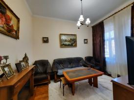 Agenția imobiliară PARTENER IMOBILIAR CONSTANȚA Piața Griviței - vilă D+P înalt + Pod, restaurată complet (galerie foto)     