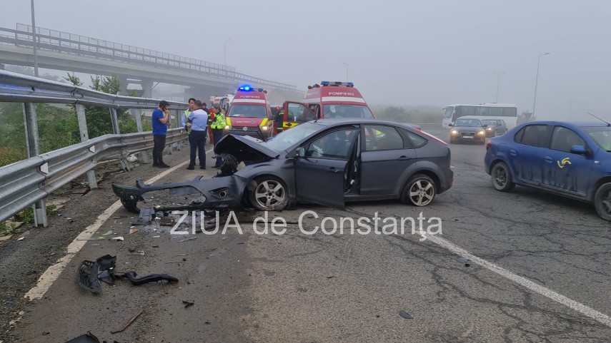 accident rutier in sensul giratoriu a4 dn39 agigea o victima in stare grava 750155 accident rutier in sensul giratoriu a4 dn39 agigea o victima in stare grava 750155